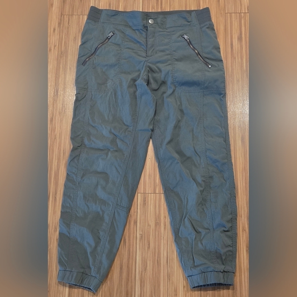 Athleta Green Pants With Side Zippers